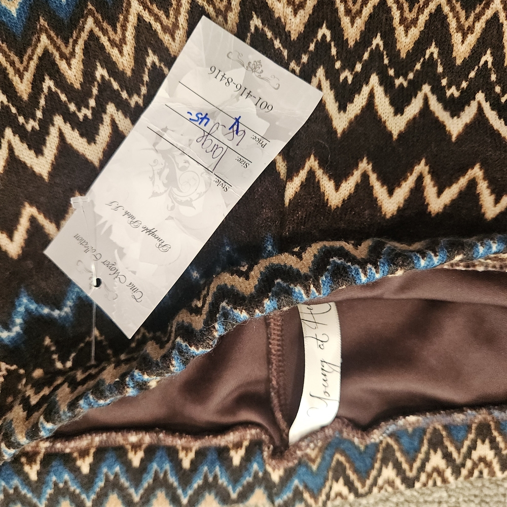Chevron Pattern Wide Leg Pants - Picture 3 of 4